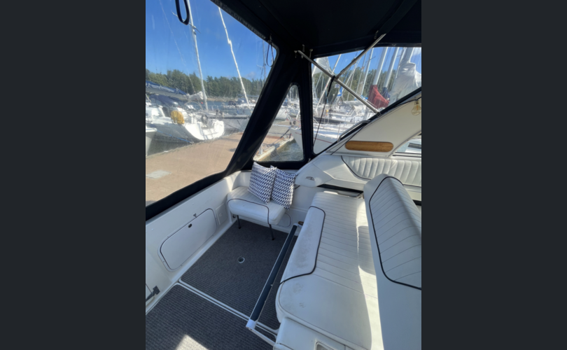 Bayliner Avanti Express 3255-kuva-16